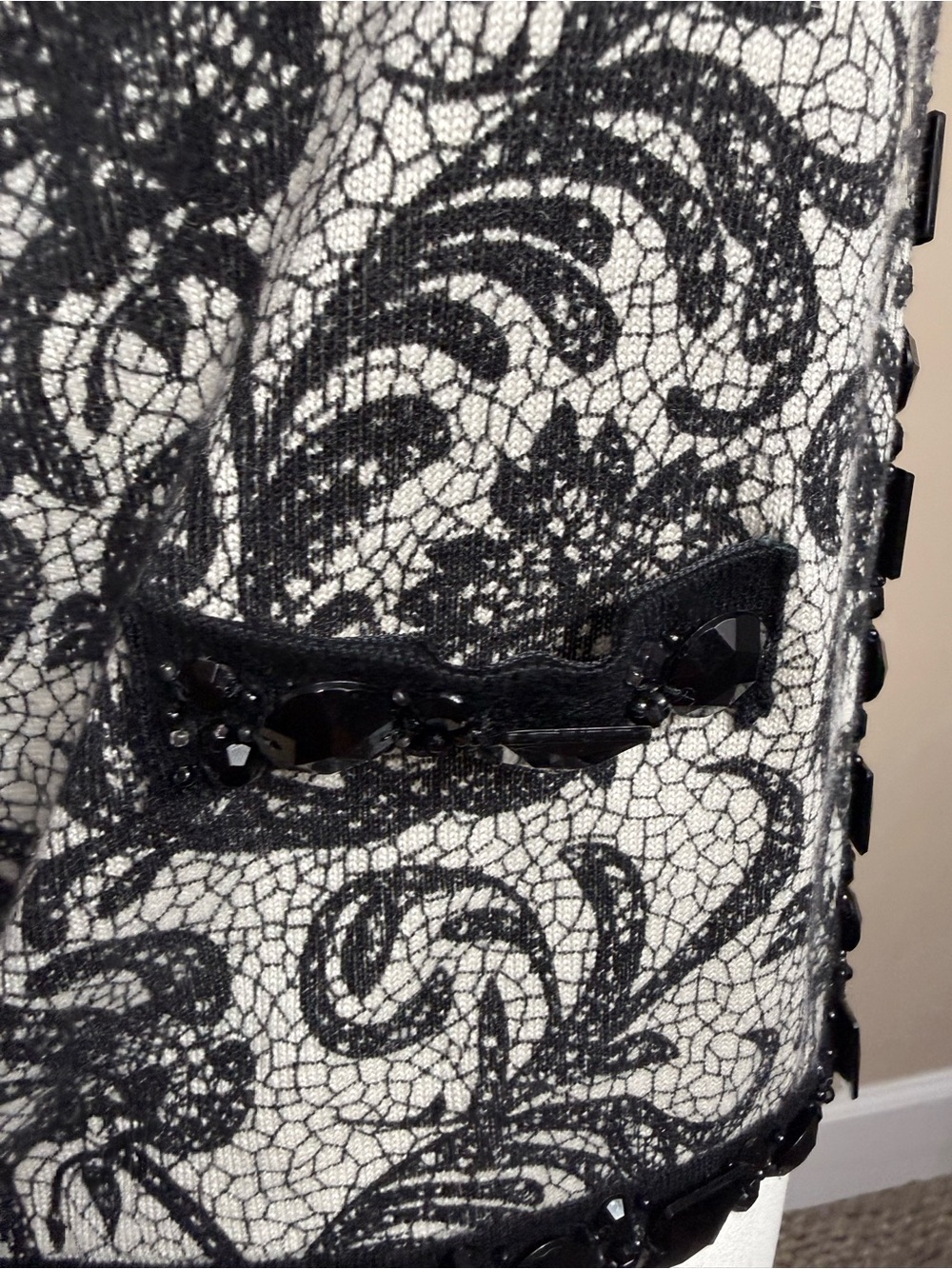 Michael Simon Black and White beaded Cropped Cardigan sweater size small - Picture 9 of 14